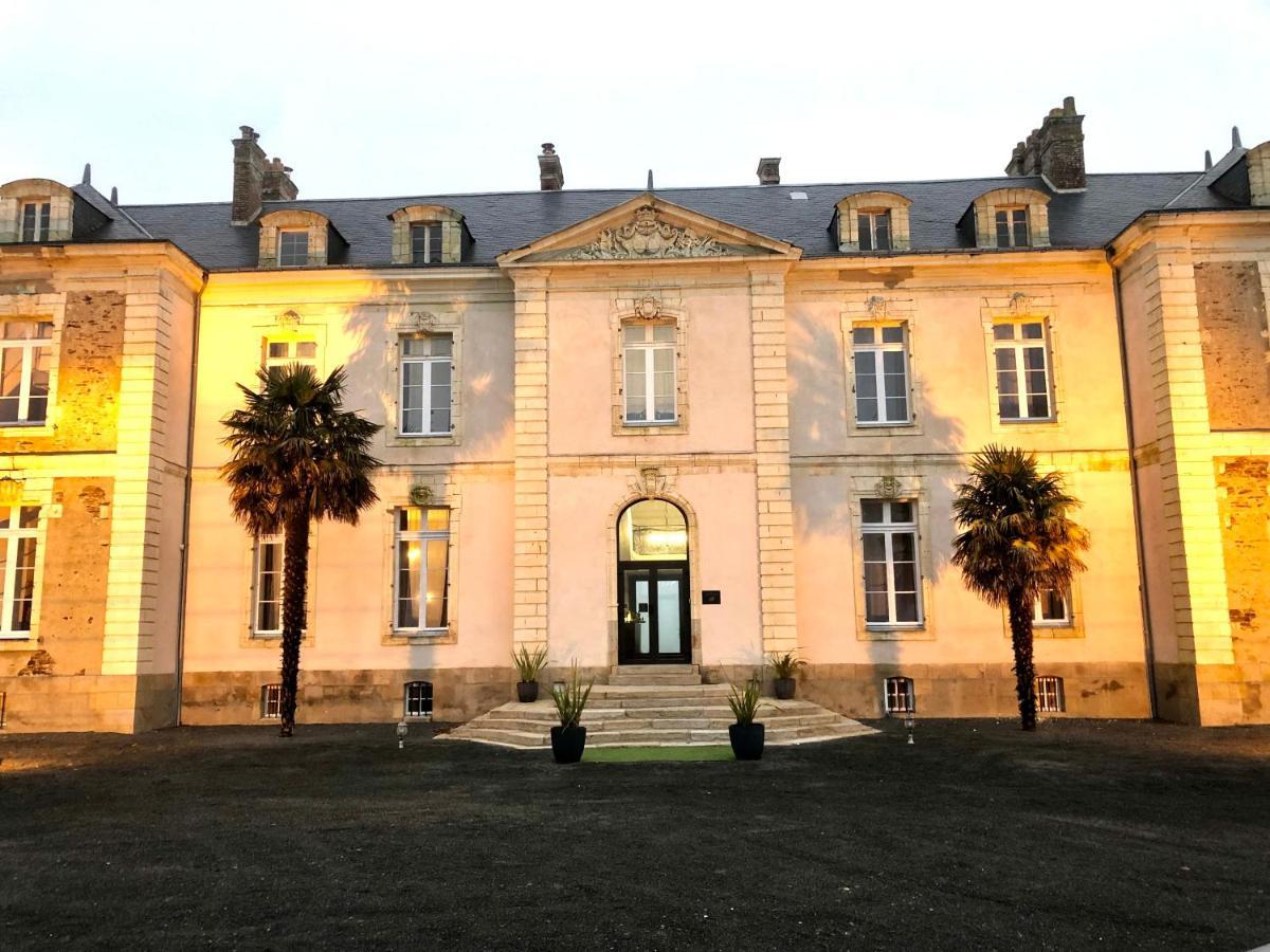 Hotel Particulier Chateau Des Marais Proximite Et Vue Sur Le Lac De Grand Lieu Saint-Philbert-de-Grand-Lieu Eksteriør billede
